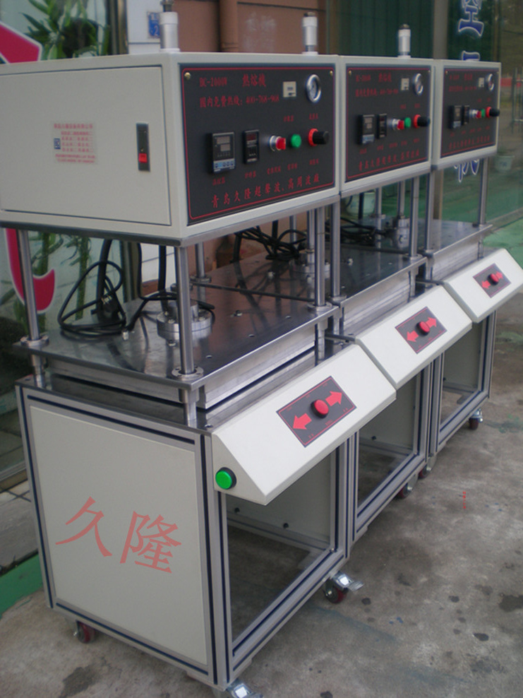 山东四柱型热熔机公司