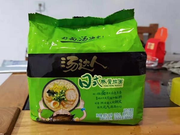方便面五连包包装机案例