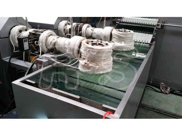 【技巧】拉丝机操作人员的上纲要求 掌握人造草坪单丝机操作要求