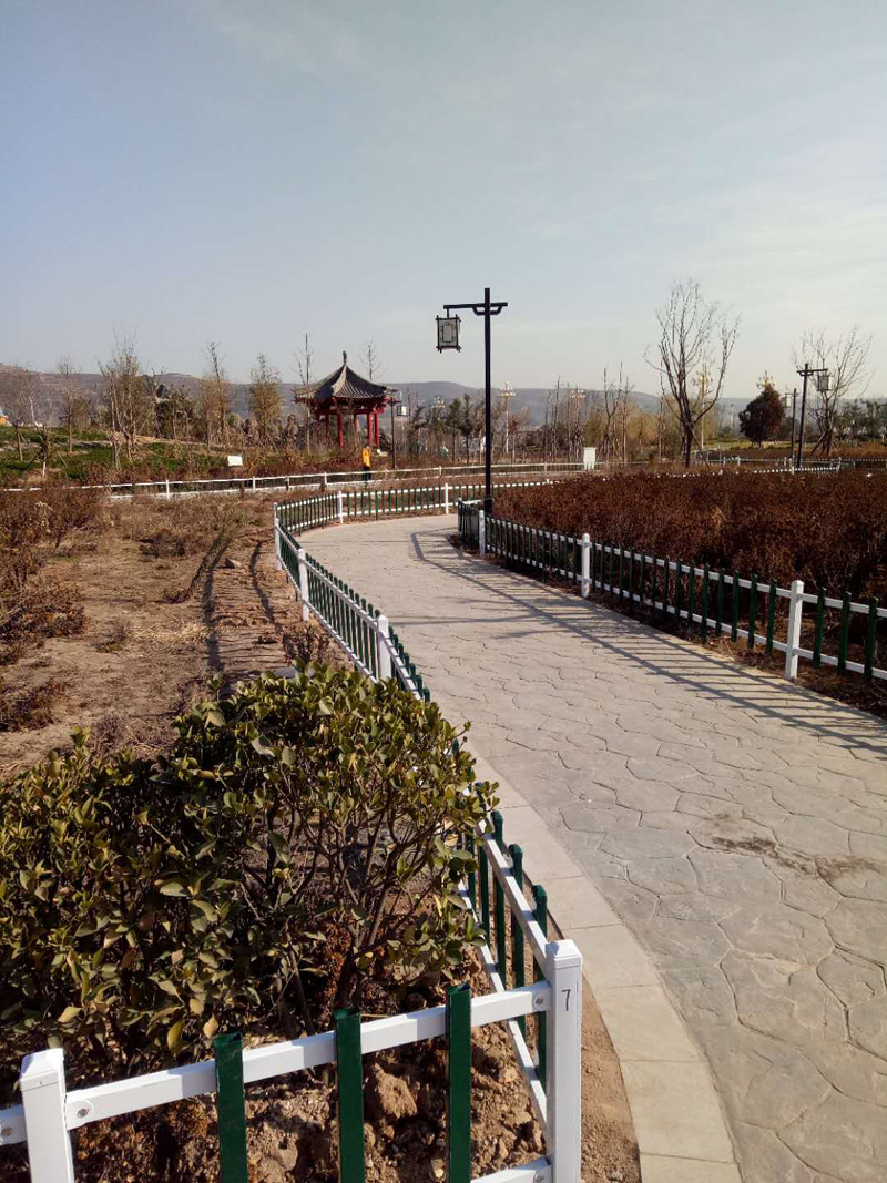 PVC护栏