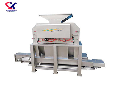 柑橘剝皮榨汁機(jī)