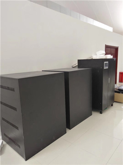 UPS电源