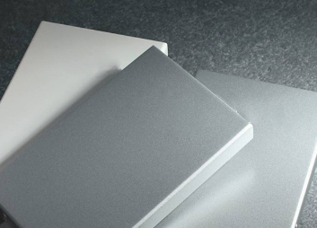 内蒙铝单板：建筑空间的功能美学担当